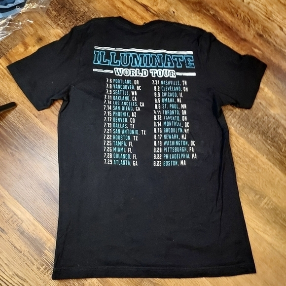 Shawn Mendes Illumnate world Tour large - Picture 5 of 15